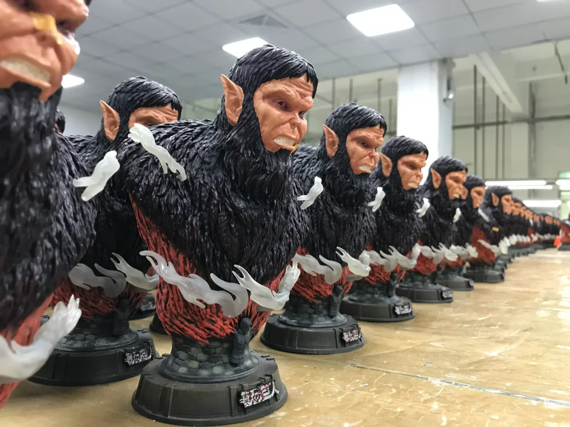 JOY Station Beast Titan Bust