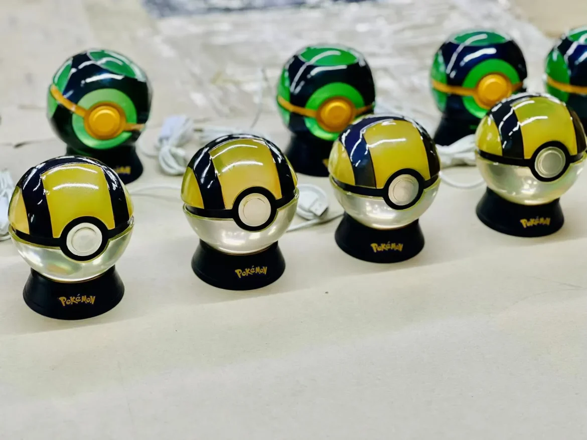 SAKURA Studio Dusk Ball & Ultra Ball