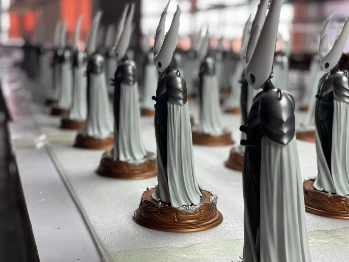 27Yu Studios Pale Prince