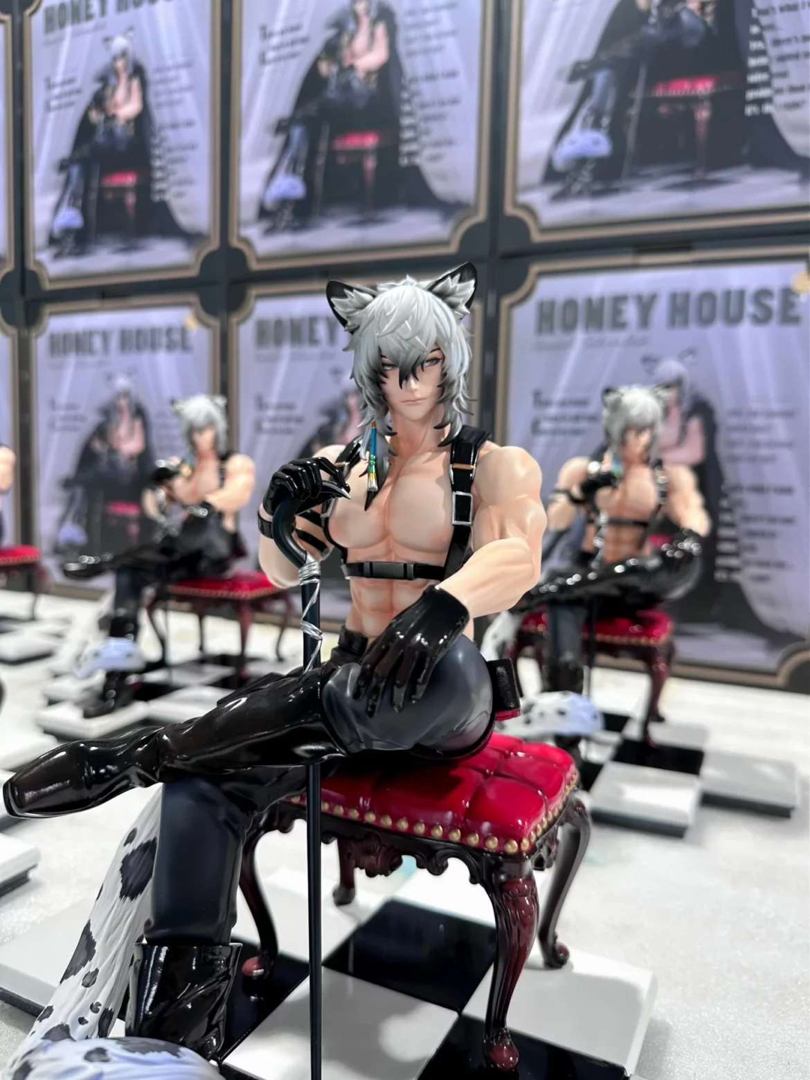 SilverAsh – Honey House