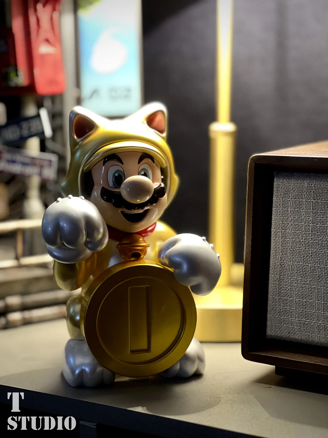 T Studio Lucky Cat Cosplay Mario