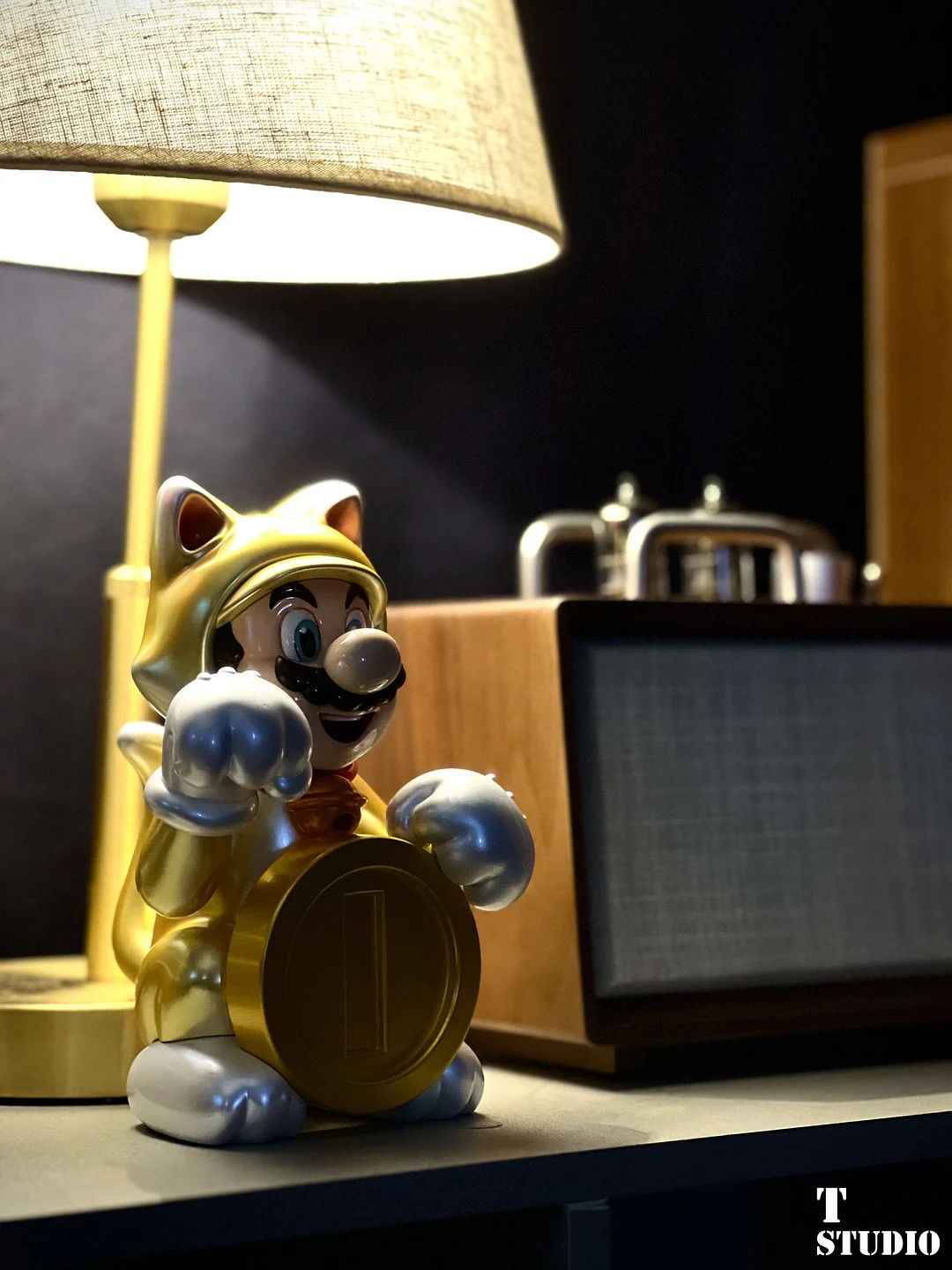 T Studio Lucky Cat Cosplay Mario