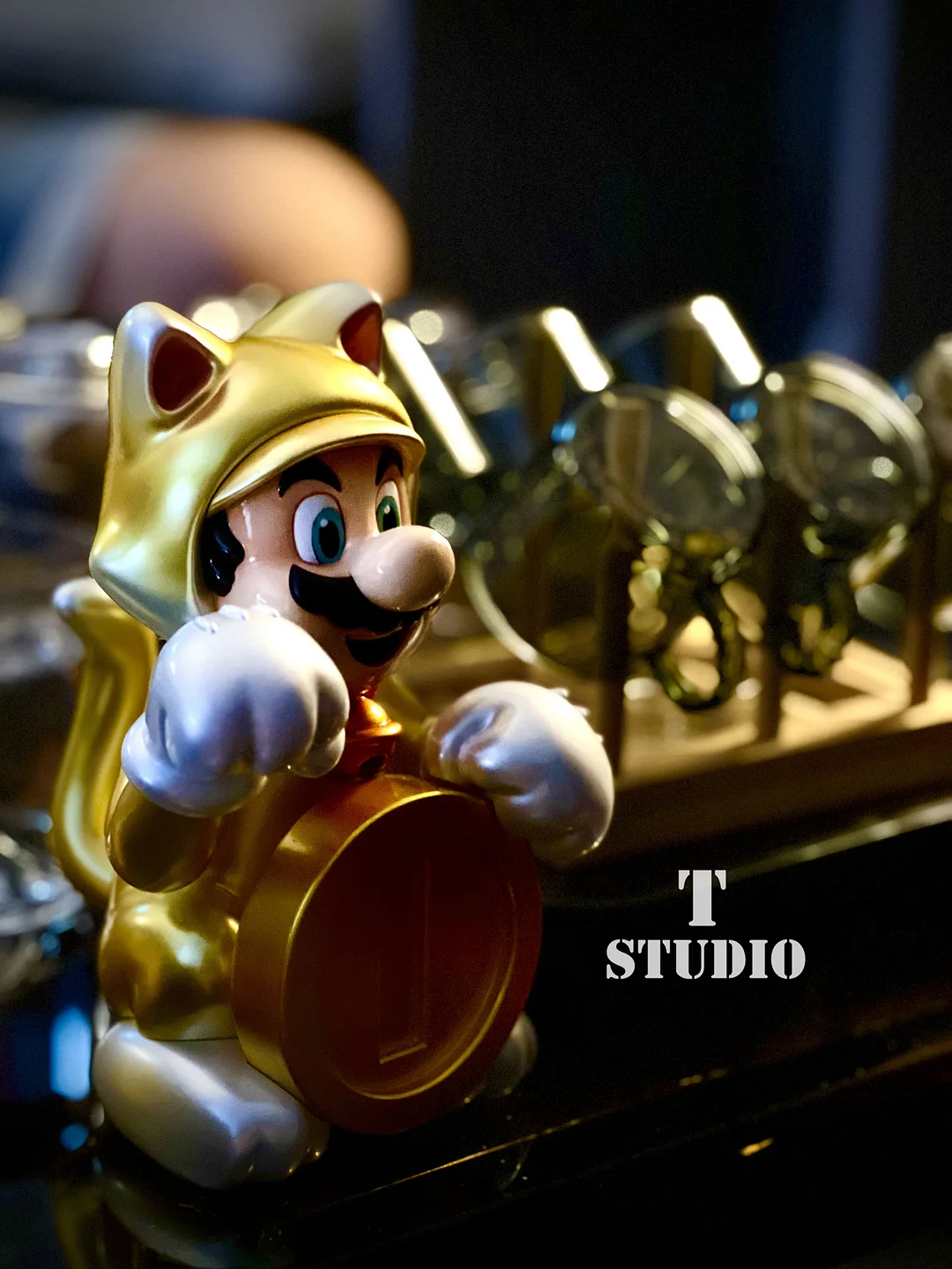 T Studio Lucky Cat Cosplay Mario